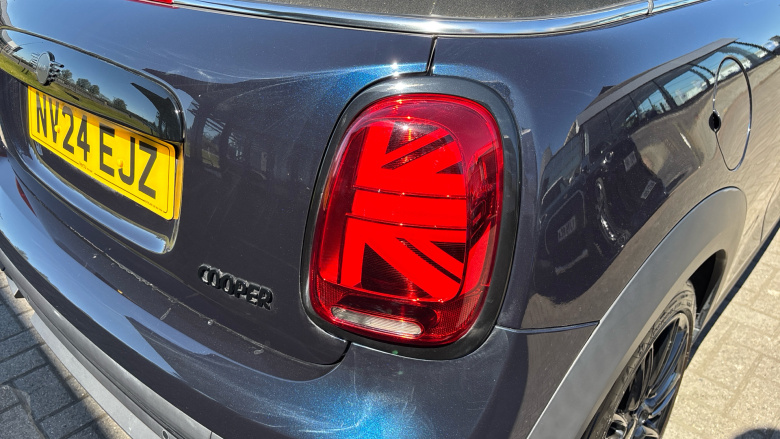 MINI Convertible 1.5 Cooper Exclusive Premium 2dr Auto Petrol Convertible